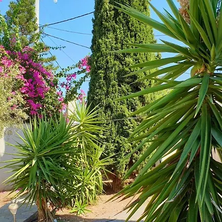 Дом отдыха House With Sea View In Porto Heli, Fireplace And Garden Порто Хели