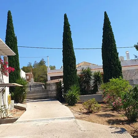 House With Sea View In Porto Heli, Fireplace And Garden Дом отдыха